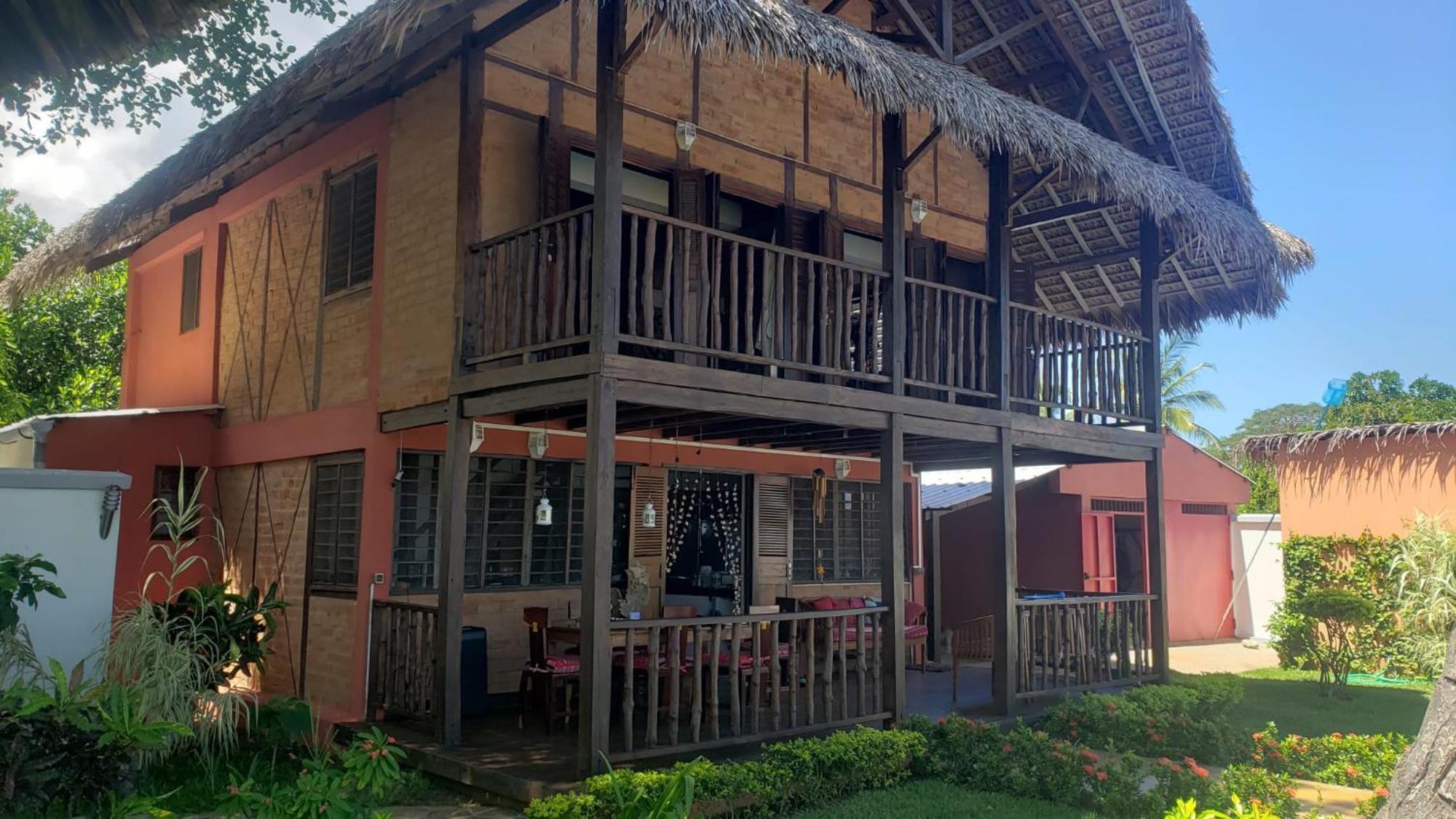 Lodge Villa Mayanki Djamandjary Buitenkant foto